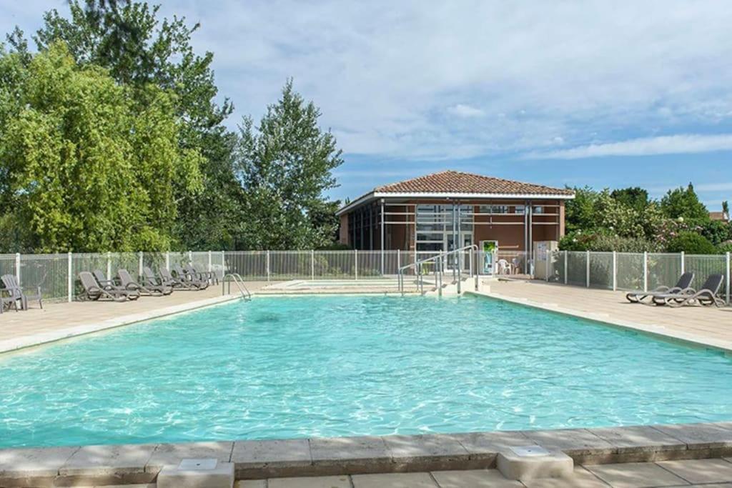 Appartement La Provencale à Saint-Saturnin-lès-Avignon Extérieur photo